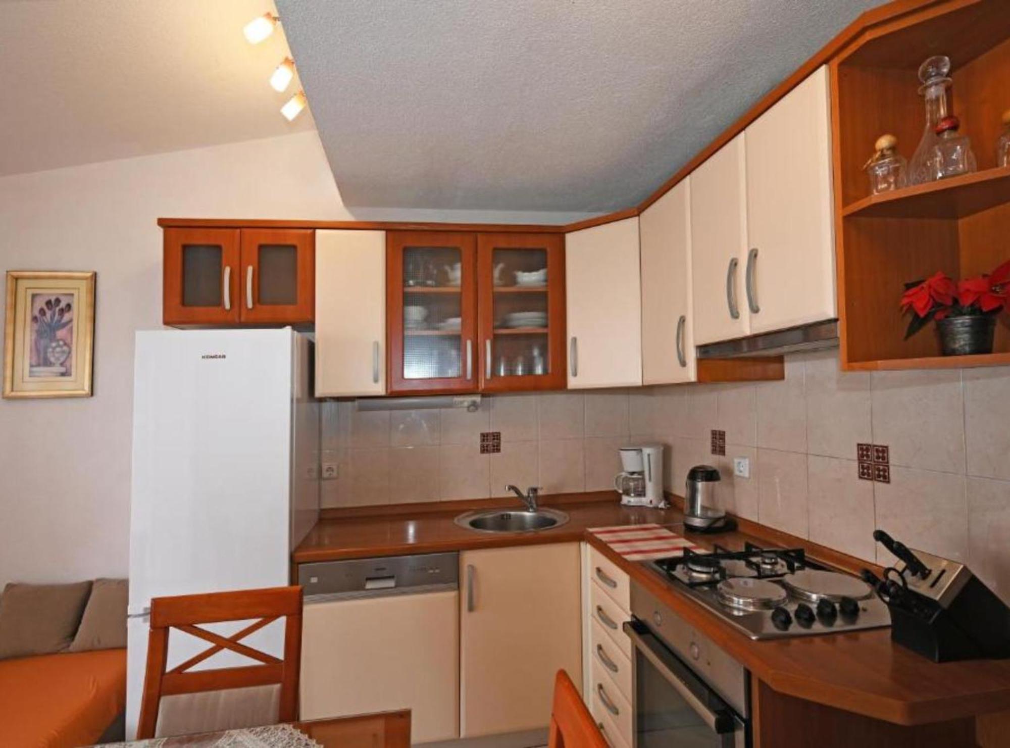 Apartments Mihovilovic - 50 M From Beach Slatine Exterior photo